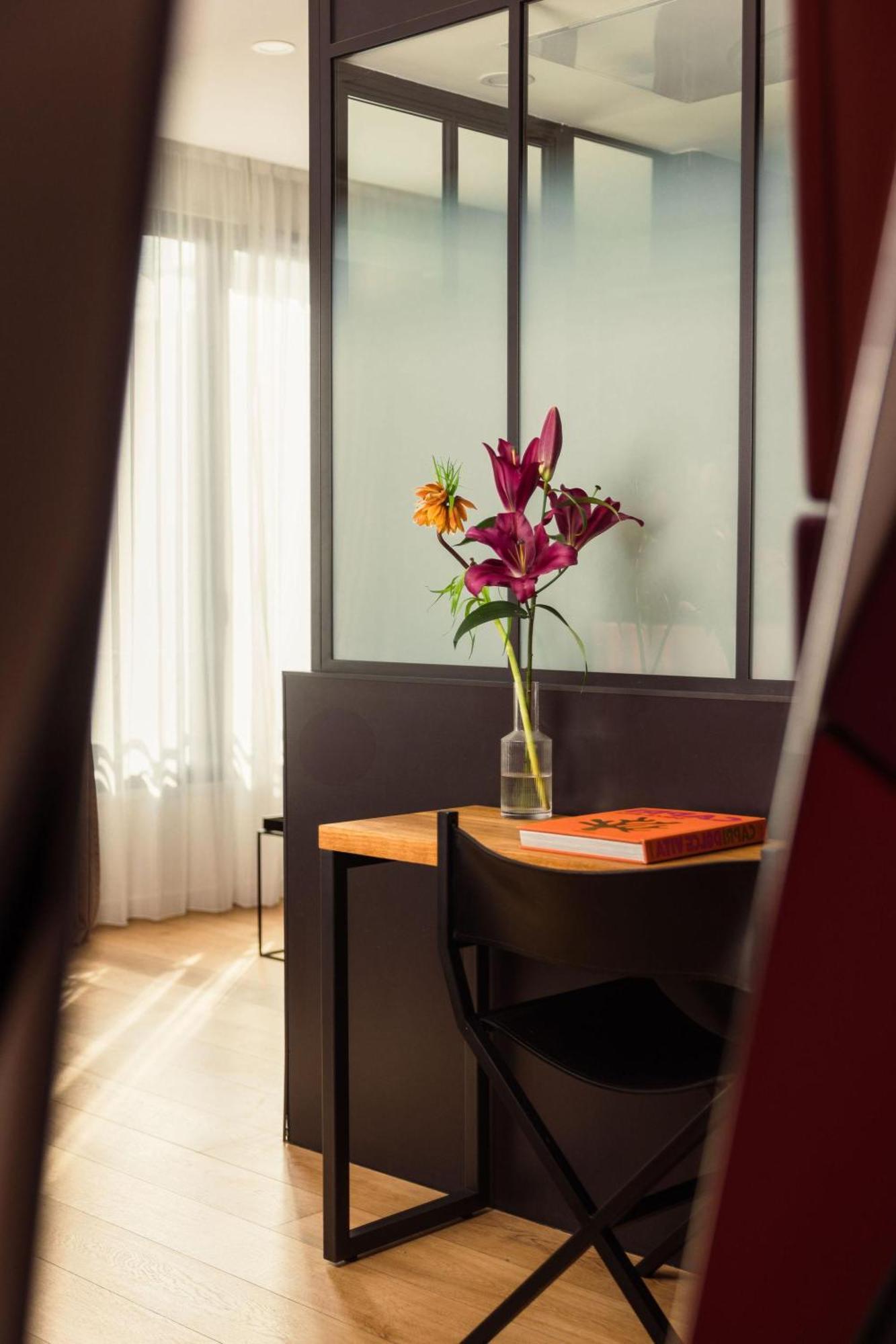 Terrass" Hotel Париж Екстер'єр фото