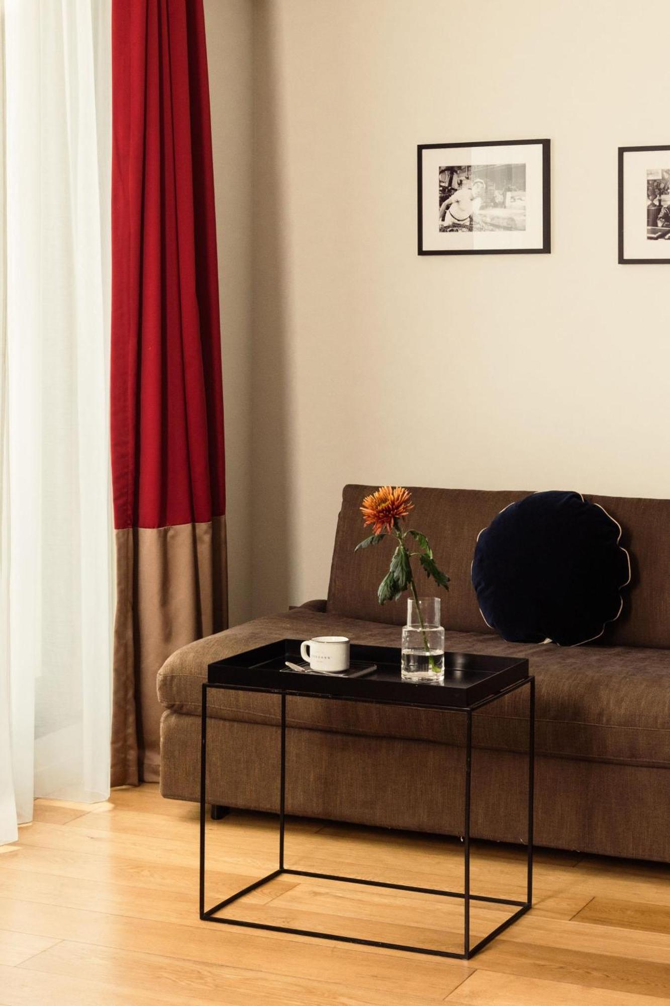 Terrass" Hotel Париж Екстер'єр фото